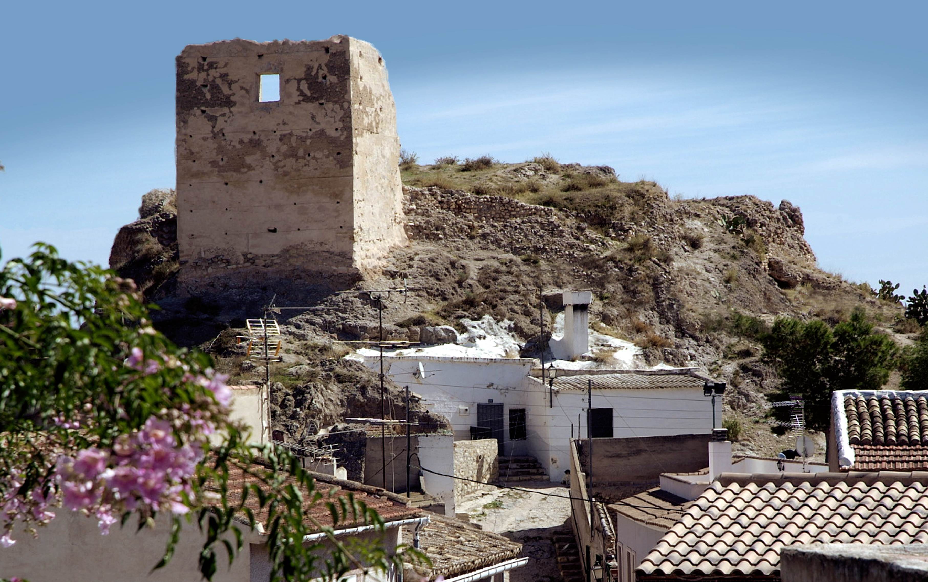 castillo de Monovar